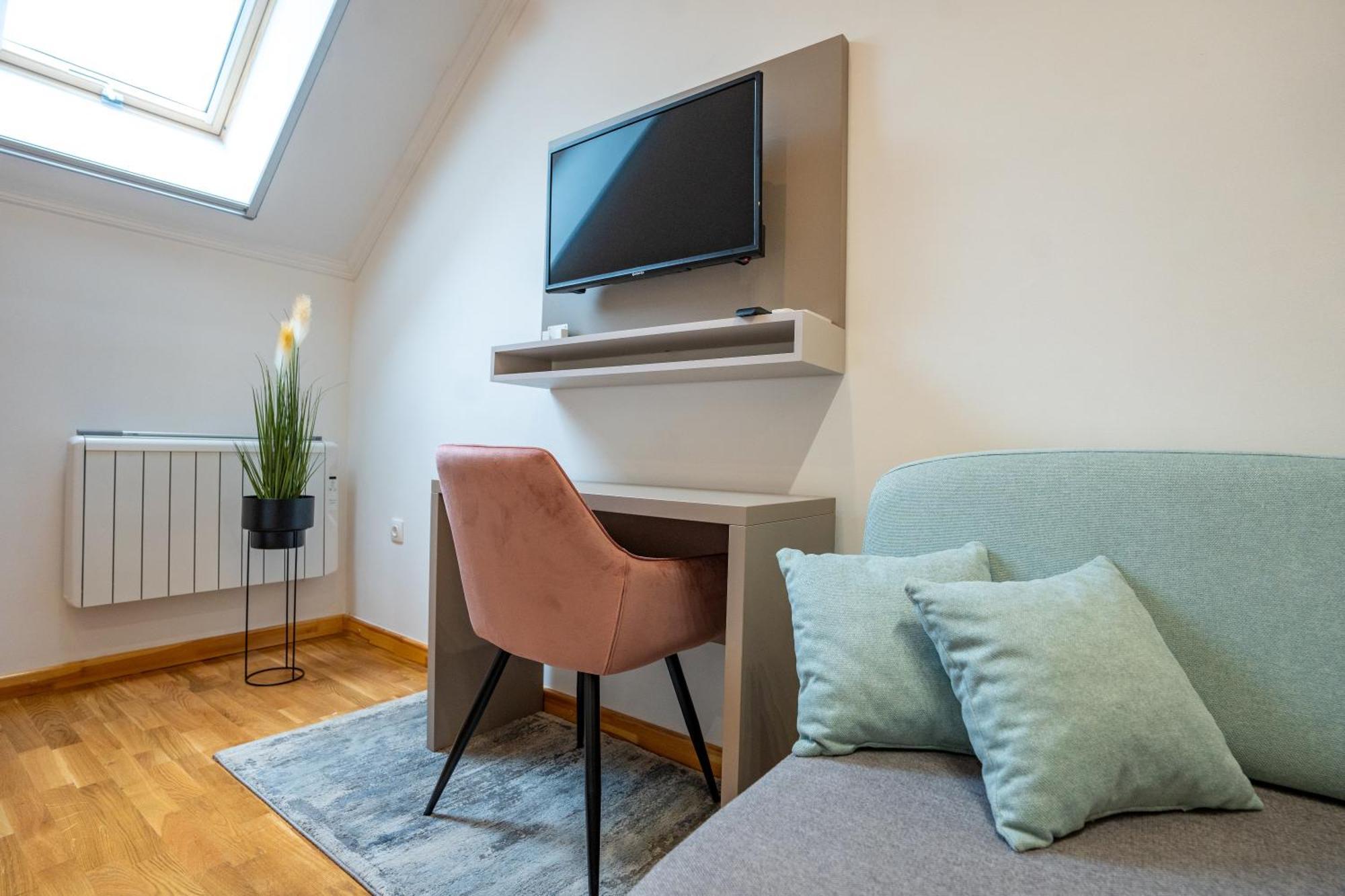 Vegvar Spa Apartman 久洛 外观 照片