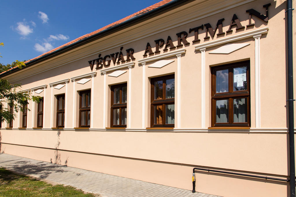 Vegvar Spa Apartman 久洛 外观 照片